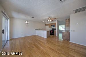 1905 E Sandra Ter, Phoenix, AZ 85022 photo 10