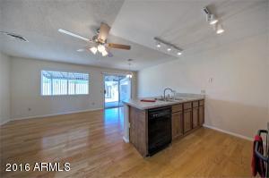 1905 E Sandra Ter, Phoenix, AZ 85022 photo 5