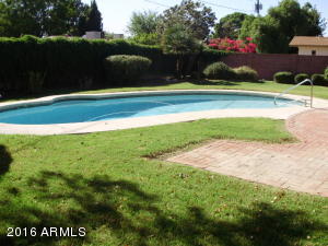 315 E Royal Palm Rd, Phoenix, AZ 85020 photo 4