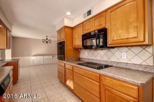 315 E Royal Palm Rd, Phoenix, AZ 85020 photo 12