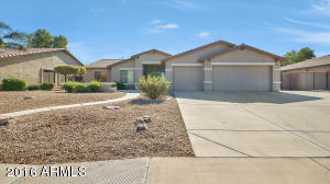 2443 E Tulsa St, Gilbert, AZ 85295 photo 2