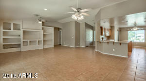 2443 E Tulsa St, Gilbert, AZ 85295 photo 5