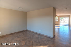 1908 S 82nd Dr, Phoenix, AZ 85043 photo 4