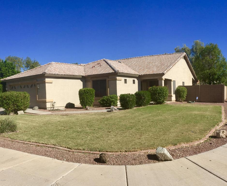 2011 S 81st Dr, Phoenix, AZ 85043 photo 2