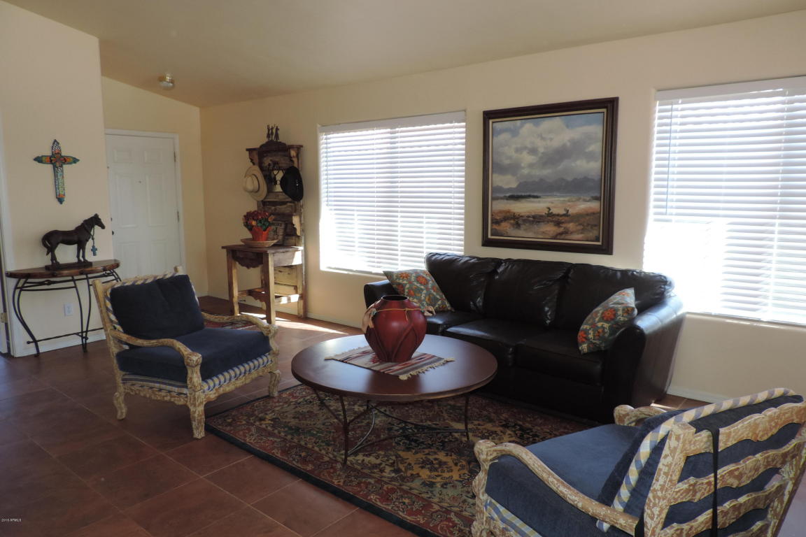 901 W 11th Ave, Apache Junction, AZ 85120 photo 2