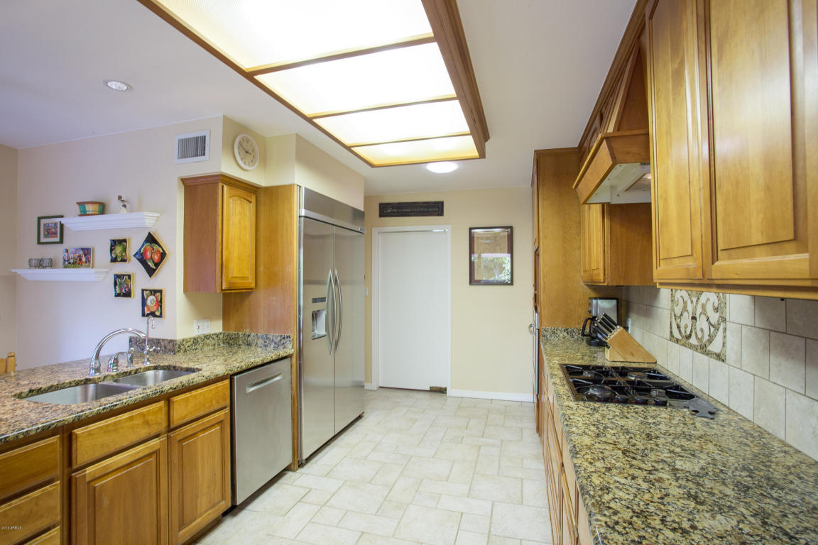 537 W Kaler Dr, Phoenix, AZ 85021 photo 11