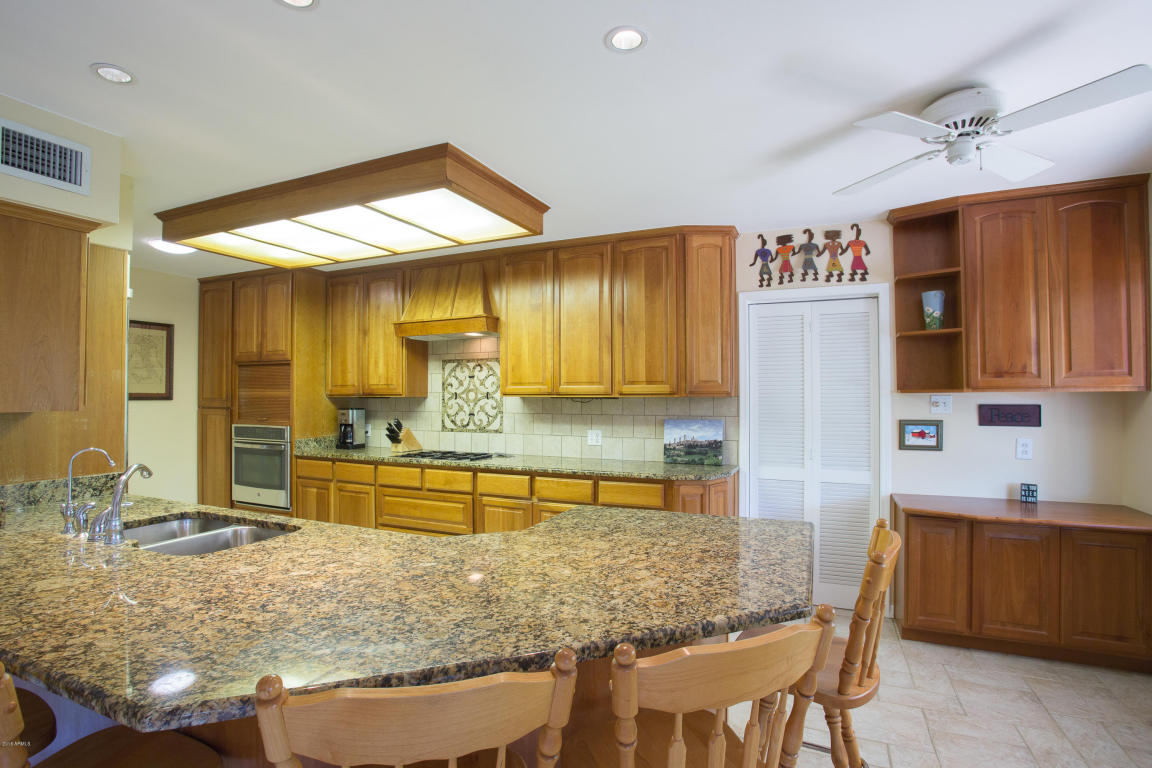 537 W Kaler Dr, Phoenix, AZ 85021 photo 10