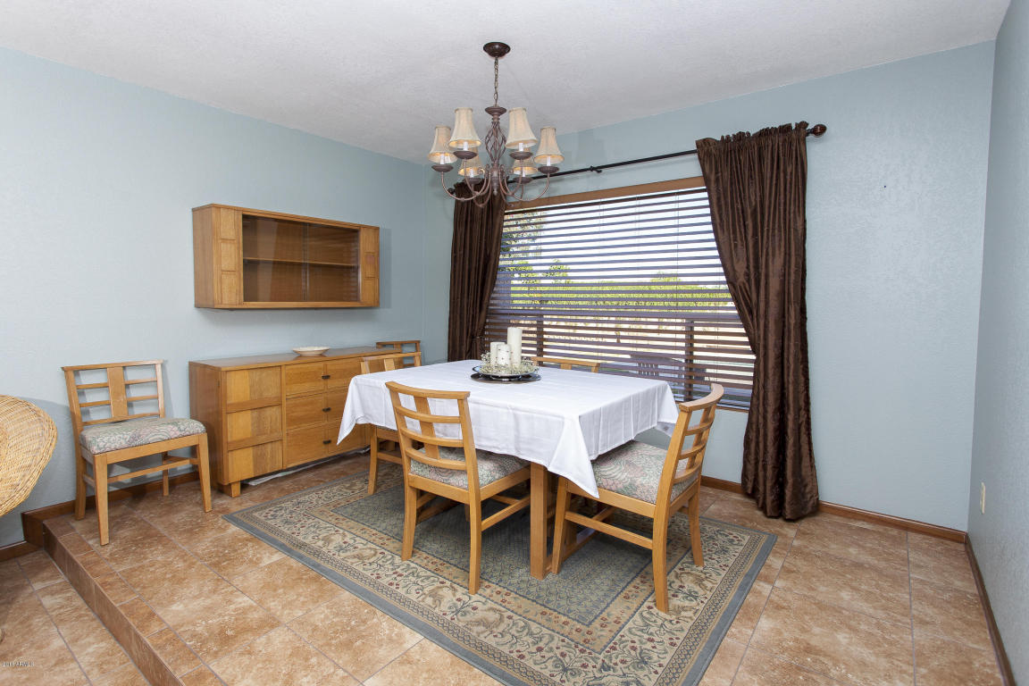 2642 E Marilyn Rd, Phoenix, AZ 85032 photo 8