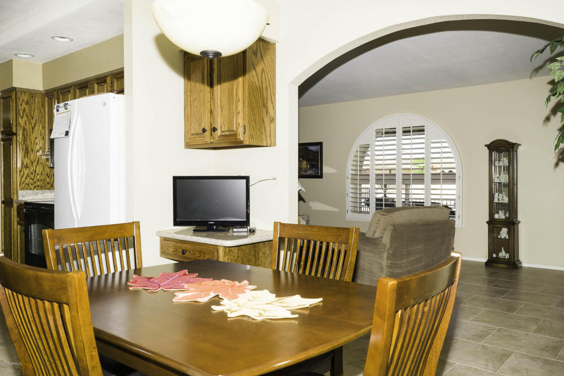 8049 E Milagro Ave, Mesa, AZ 85209 photo 9