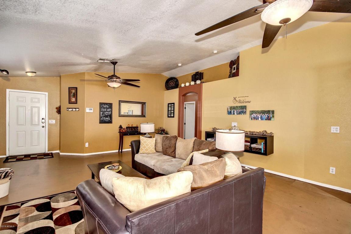 8924 E Bramble Ave, Mesa, AZ 85208 photo 4