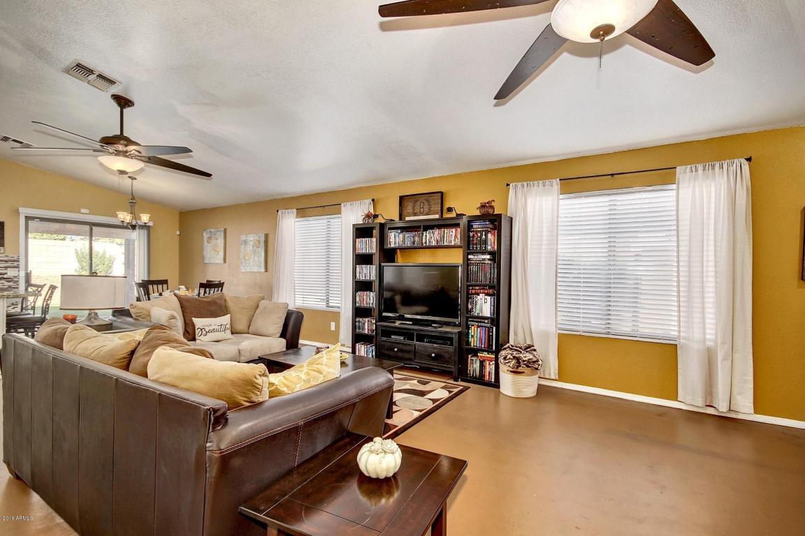 8924 E Bramble Ave, Mesa, AZ 85208 photo 3
