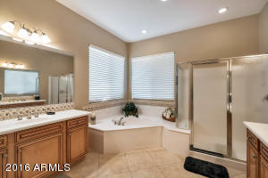 4506 E Jude Ln, Gilbert, AZ 85298 photo 21
