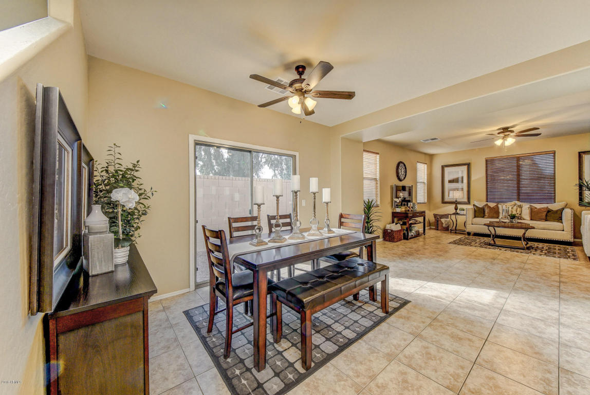 3859 E Santa Fe Ln, Gilbert, AZ 85297 photo 8