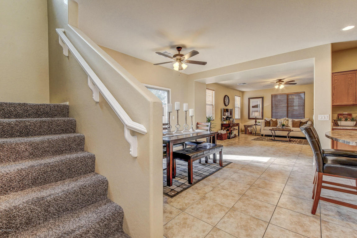 3859 E Santa Fe Ln, Gilbert, AZ 85297 photo 11