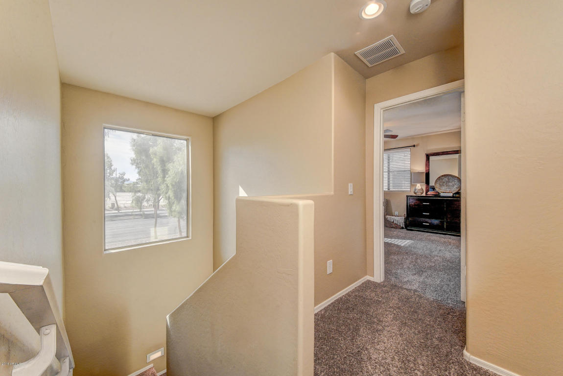 3859 E Santa Fe Ln, Gilbert, AZ 85297 photo 12