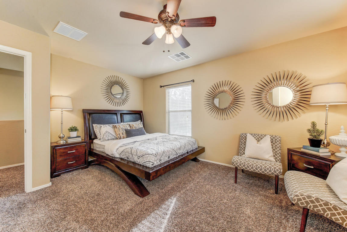 3859 E Santa Fe Ln, Gilbert, AZ 85297 photo 14