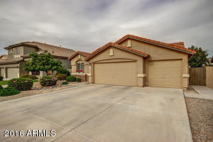 2664 E Stottler Dr, Gilbert, AZ 85296 photo 3