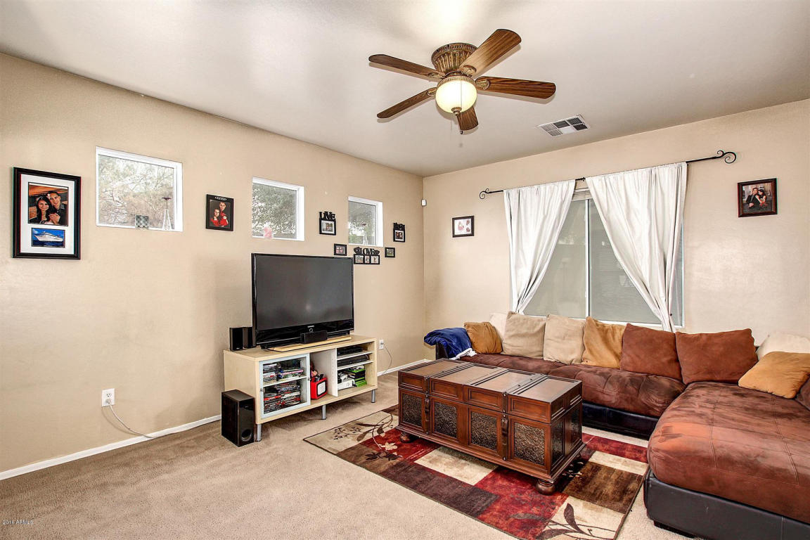 7017 S 41st Dr, Phoenix, AZ 85041 photo 9