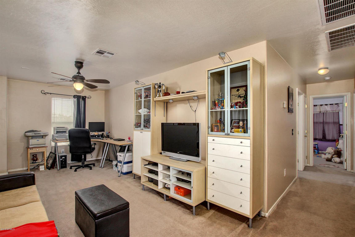 7017 S 41st Dr, Phoenix, AZ 85041 photo 20