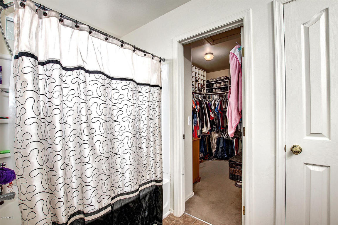 7017 S 41st Dr, Phoenix, AZ 85041 photo 30