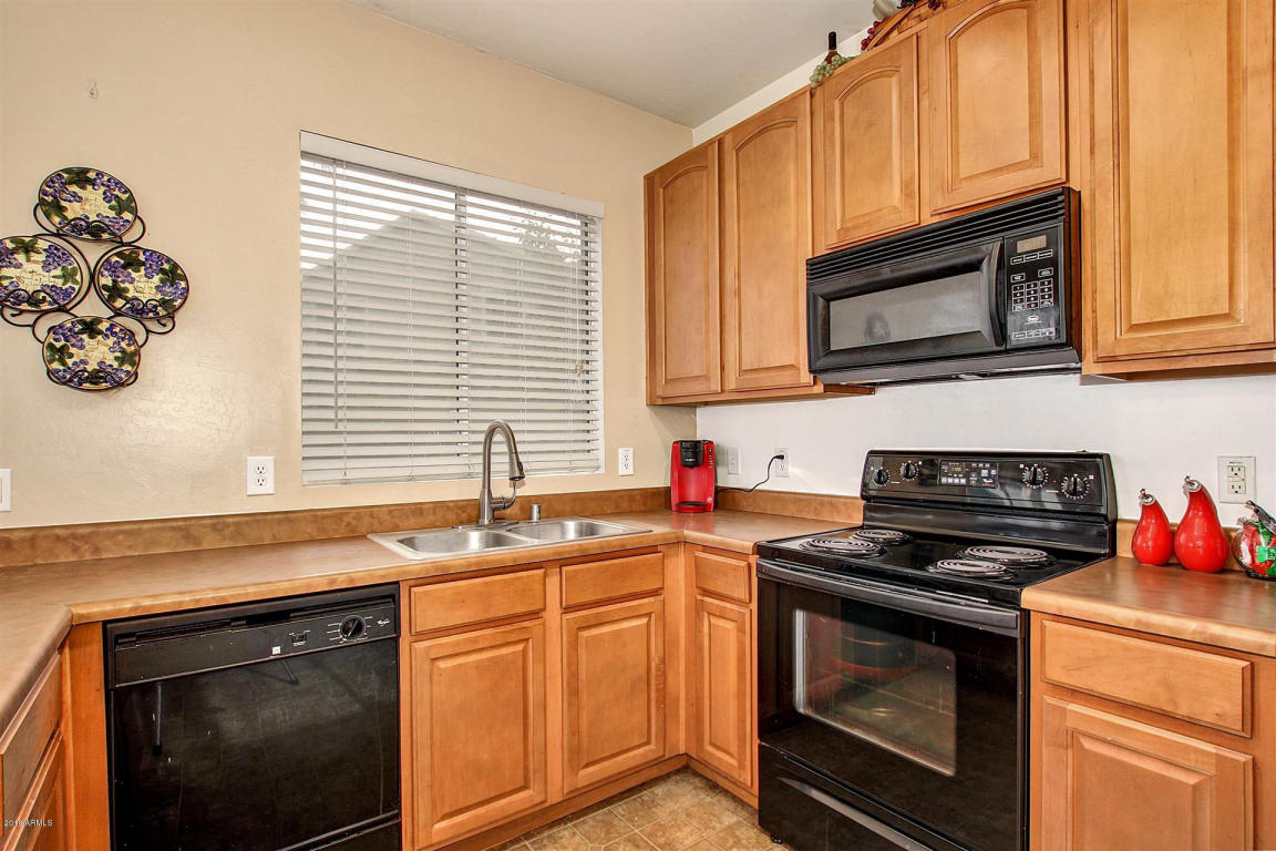 7017 S 41st Dr, Phoenix, AZ 85041 photo 17