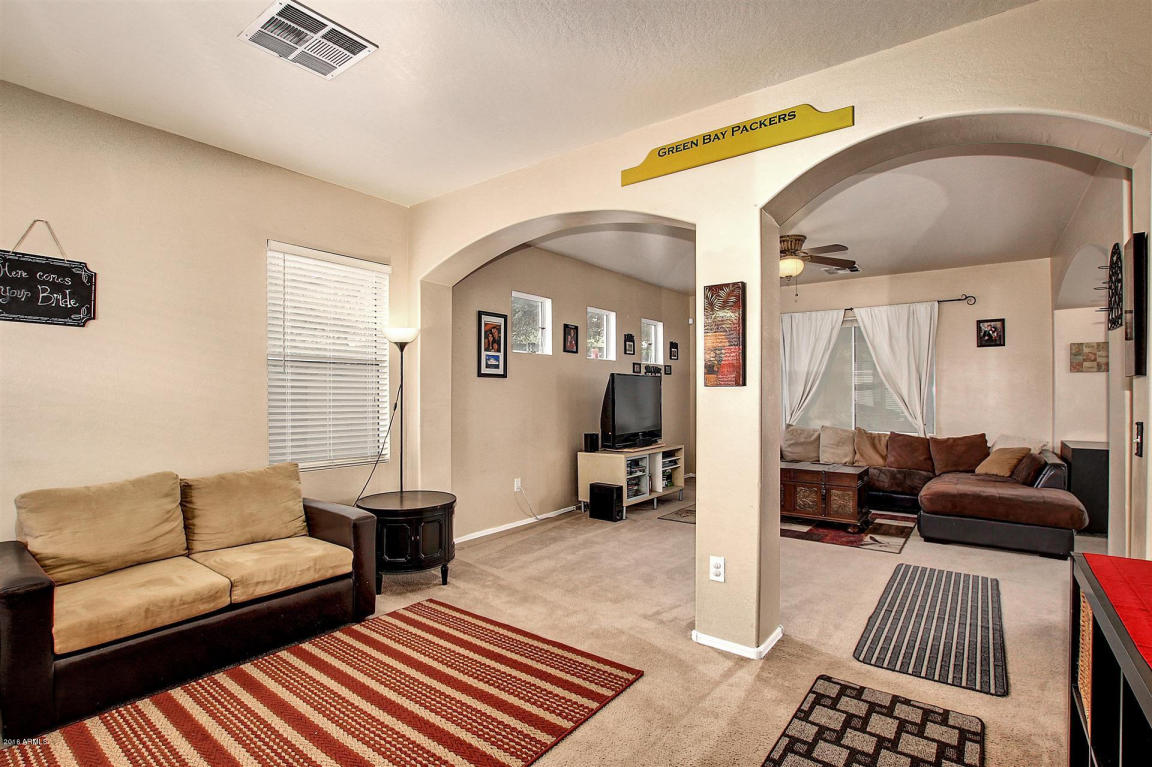 7017 S 41st Dr, Phoenix, AZ 85041 photo 6