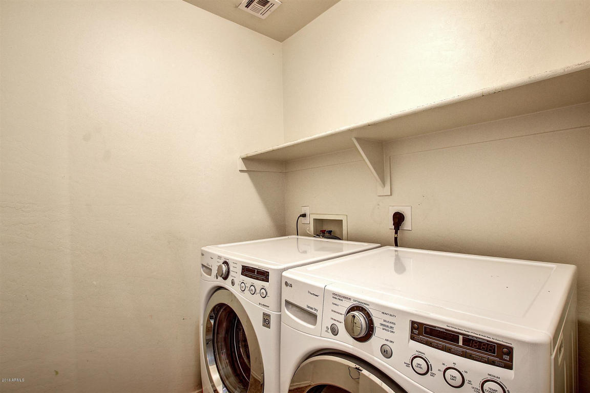 7017 S 41st Dr, Phoenix, AZ 85041 photo 32