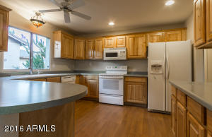 2641 E Windrose Dr, Phoenix, AZ 85032 photo 2
