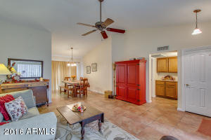 911 E Wagoner Rd, Phoenix, AZ 85022 photo 4