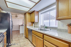 911 E Wagoner Rd, Phoenix, AZ 85022 photo 9