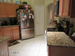 705 W Thunderhill Dr, Phoenix, AZ 85045 photo 4