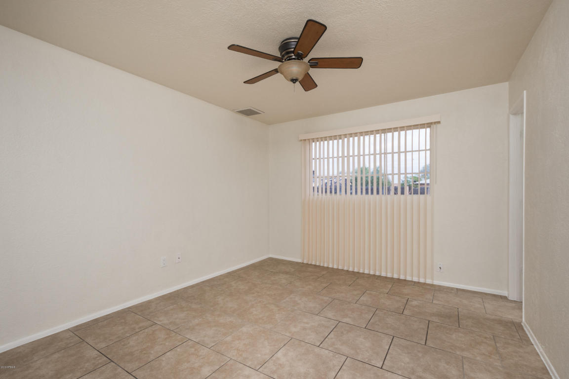 3945 W Cavalier Dr, Phoenix, AZ 85019 photo 9