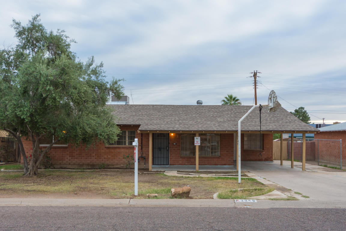 3945 W Cavalier Dr, Phoenix, AZ 85019 photo 1