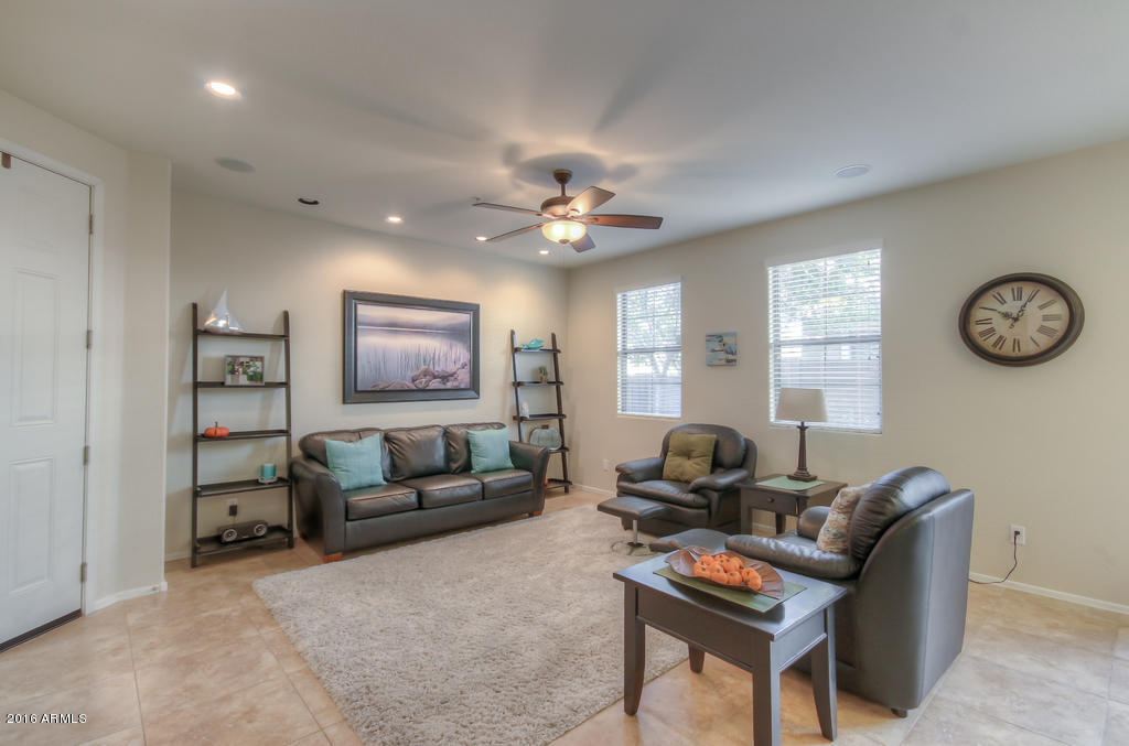 2944 E Darrow St, Phoenix, AZ 85042 photo 6