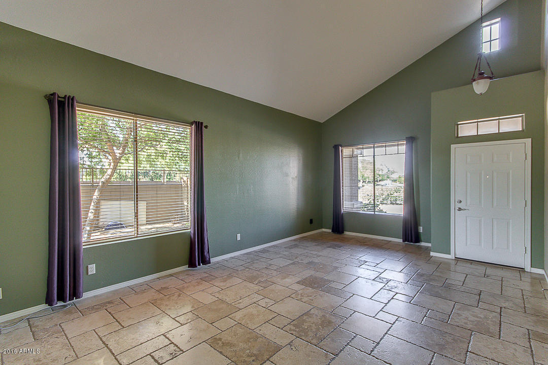 3223 E Woodside Way, Gilbert, AZ 85297 photo 5