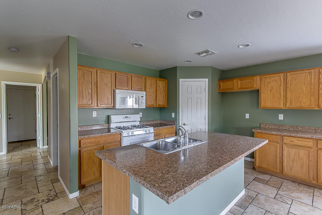 3223 E Woodside Way, Gilbert, AZ 85297 photo 11