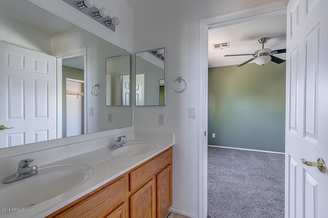 3223 E Woodside Way, Gilbert, AZ 85297 photo 26
