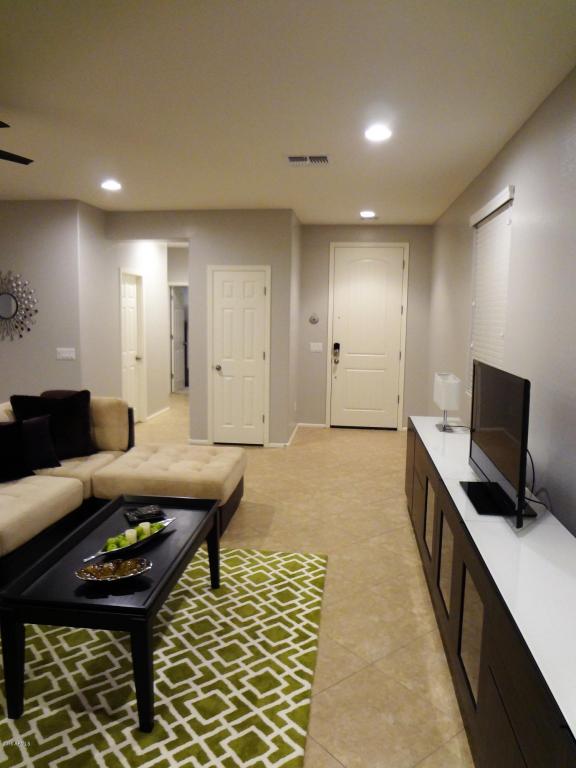 991 Euclid Ave, Gilbert, AZ 85297 photo 6