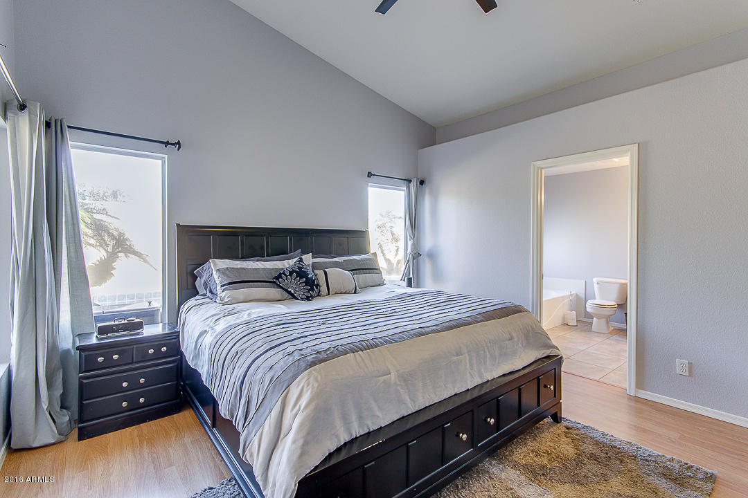 9726 E Knowles Ave, Mesa, AZ 85209 photo 16