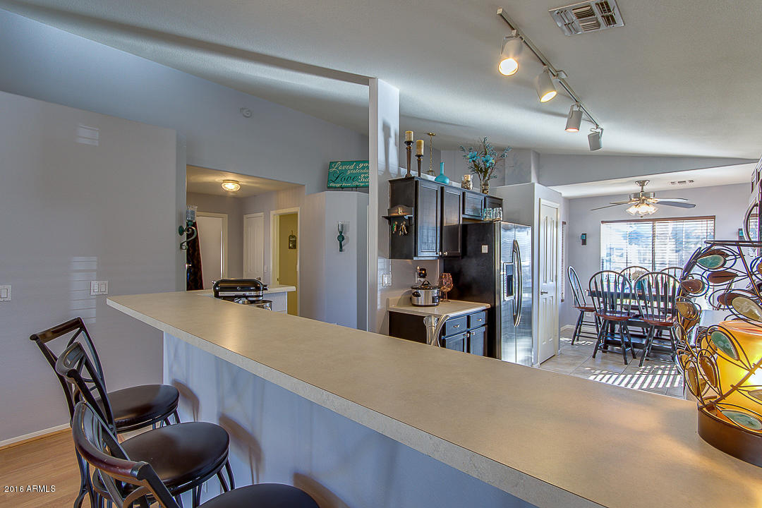 9726 E Knowles Ave, Mesa, AZ 85209 photo 7