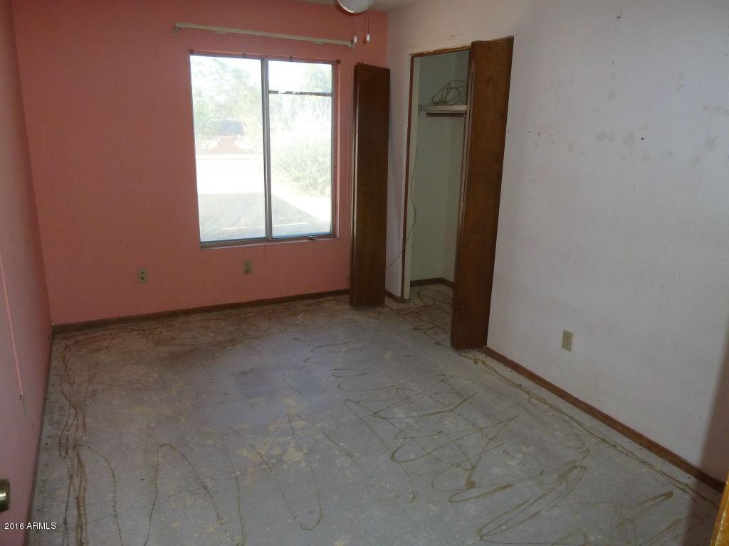 4127 N 79th Dr, Phoenix, AZ 85033 photo 7