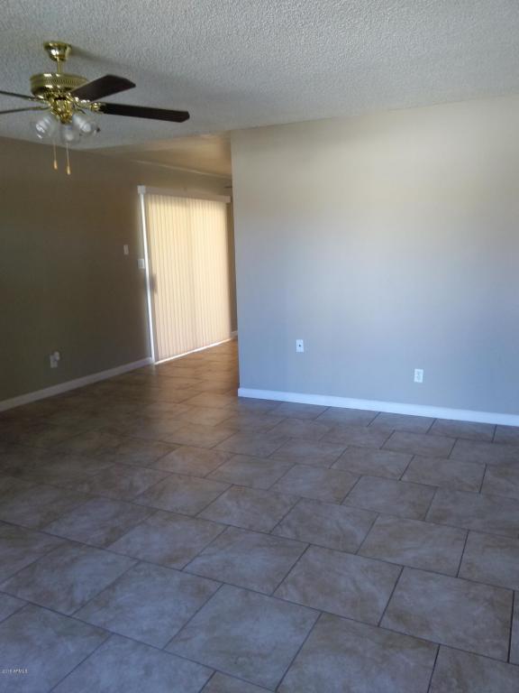 8623 W Mitchell Dr, Phoenix, AZ 85037 photo 3