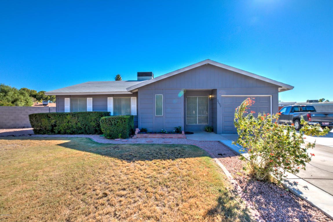 2557 E Butte St, Mesa, AZ 85213 photo 2