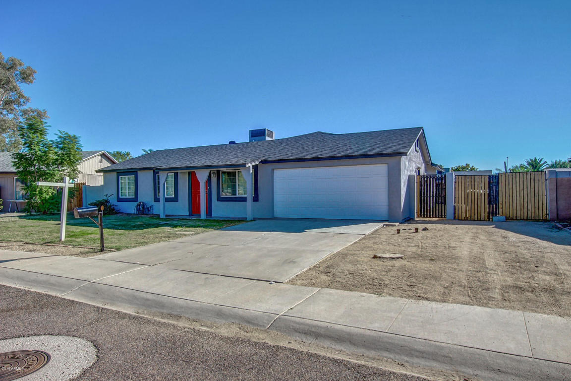 4045 E Gelding Dr, Phoenix, AZ 85032 photo 1