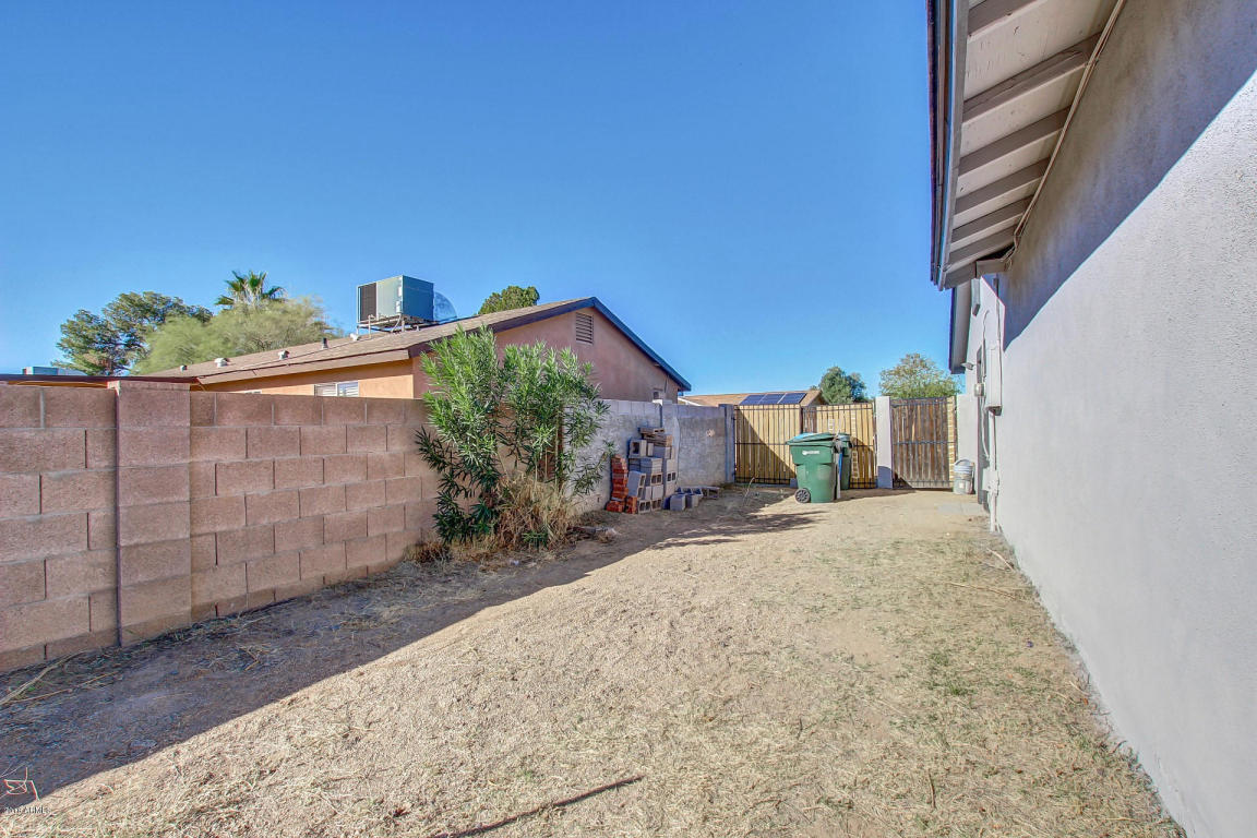 4045 E Gelding Dr, Phoenix, AZ 85032 photo 10