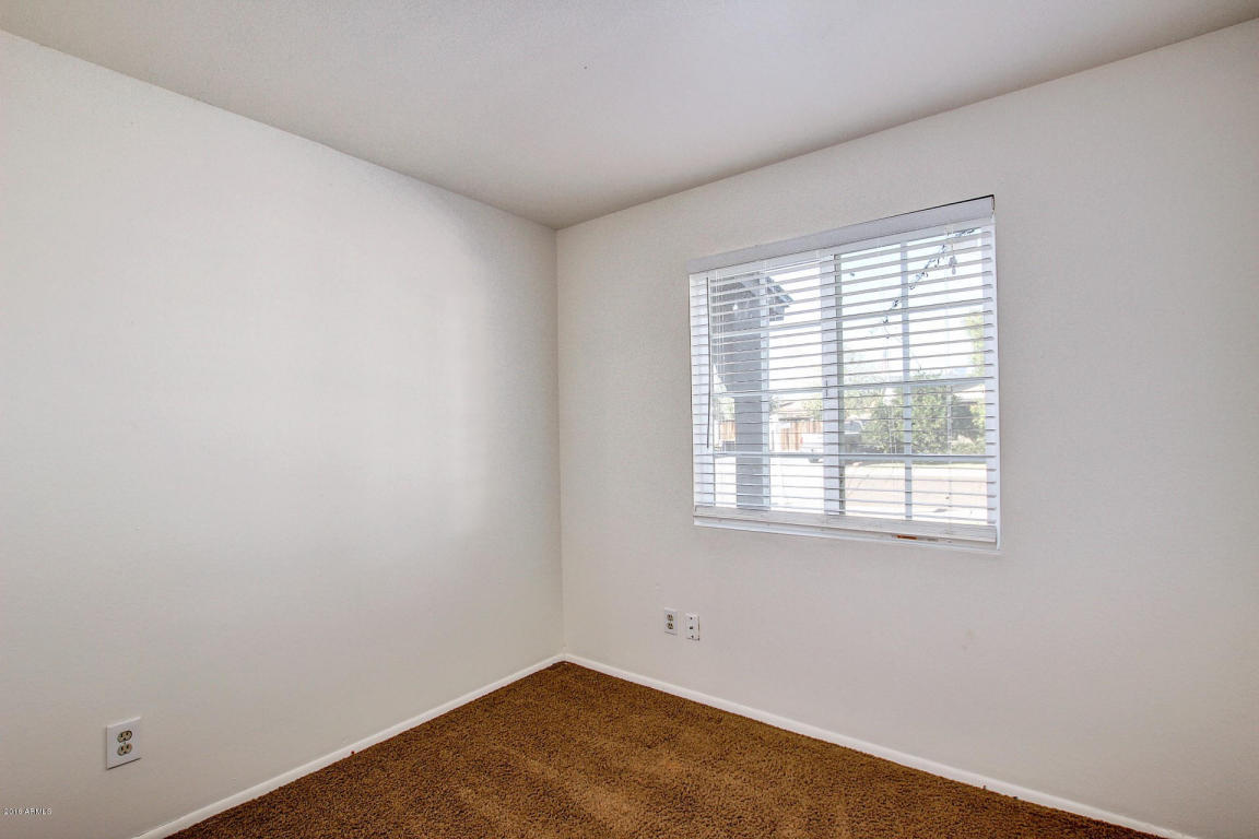 4045 E Gelding Dr, Phoenix, AZ 85032 photo 27