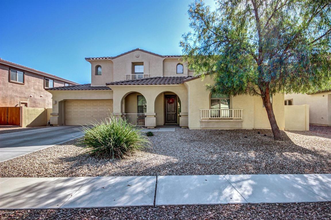 3303 E Blue Ridge Way, Gilbert, AZ 85298 photo 2