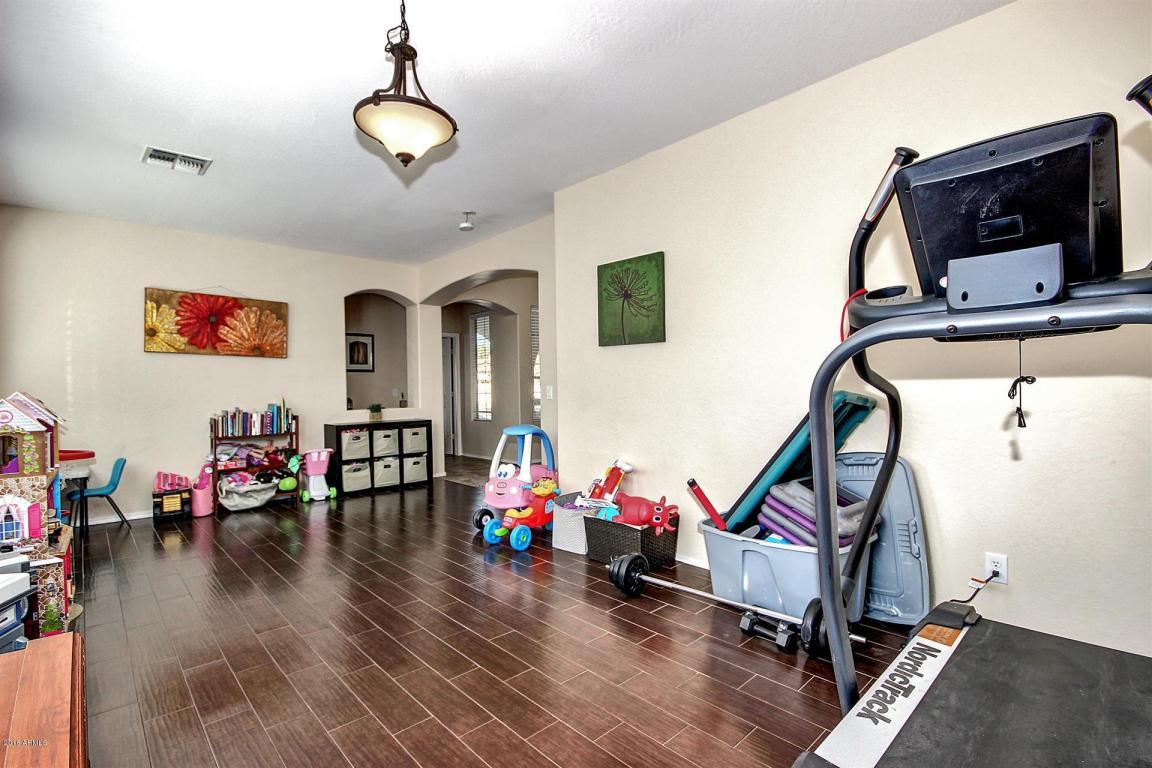 3303 E Blue Ridge Way, Gilbert, AZ 85298 photo 9