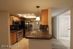 6118 N 12th Way, Phoenix, AZ 85014 photo 6