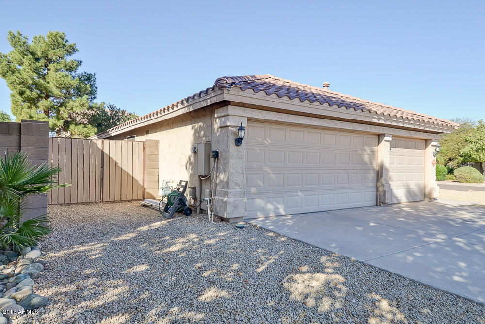 866 N Abilene Dr, Gilbert, AZ 85233 photo 4